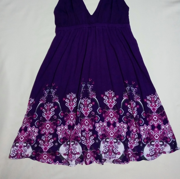 Dress - Picture 3 of 4